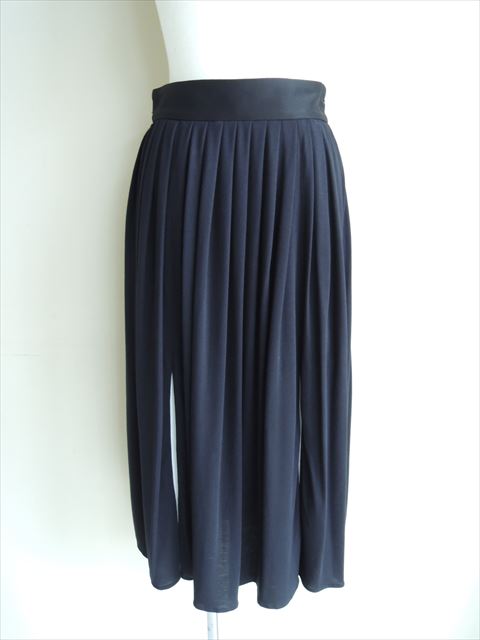 AKANE UTSUNOMIYA【アカネウツノミヤ】正規取り扱い店、通販可能 ON